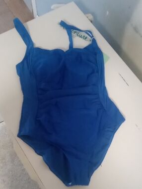 Aranee Blue One Piece Adjustable Strap Tummy Control Swimsuit Sz XL